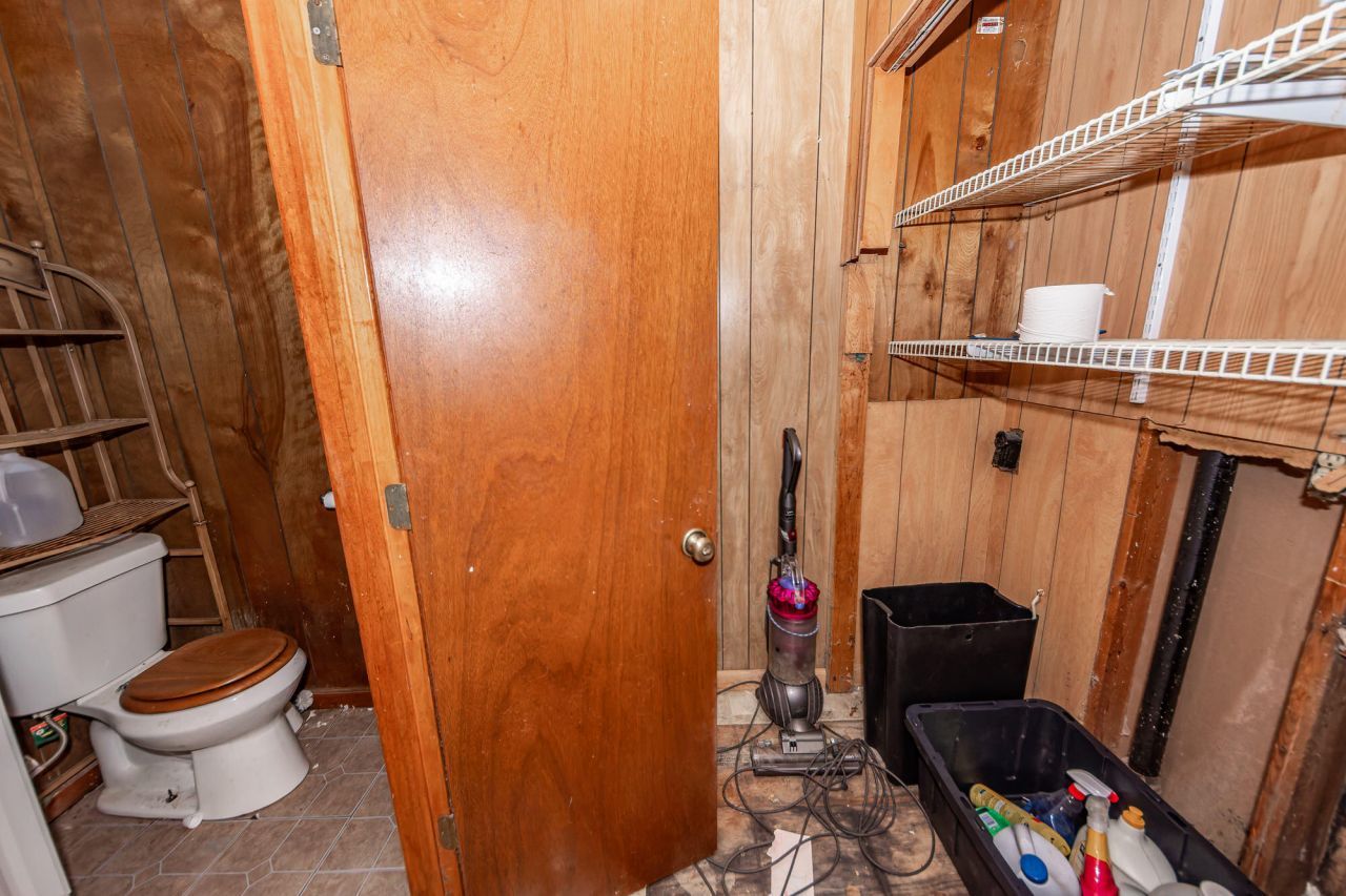 105 Renau Boulevard Photo 13