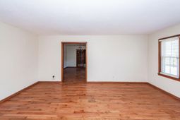 105 Renau Boulevard photo 4