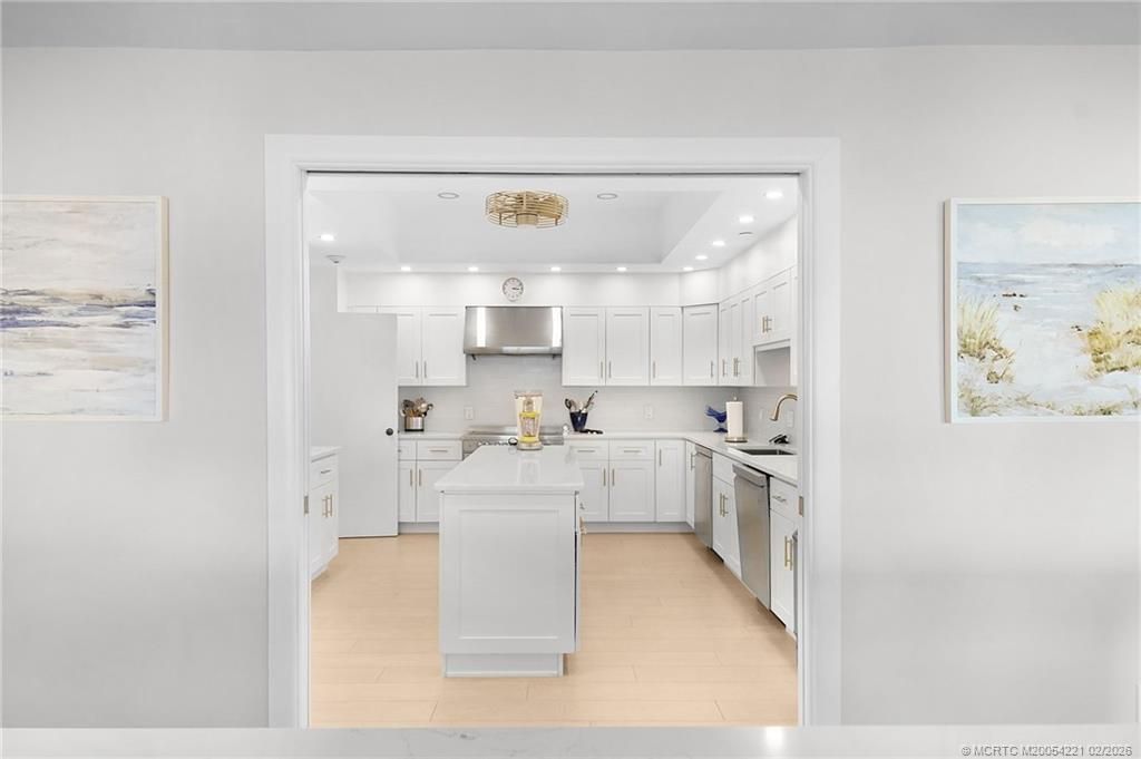 8750 S Ocean Drive, Unit 1635, Jensen Beach, FL 34957 Photo