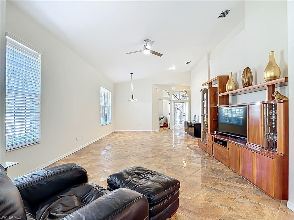 1195 Imperial Dr, Unit 56, Naples, FL 34110 Photo