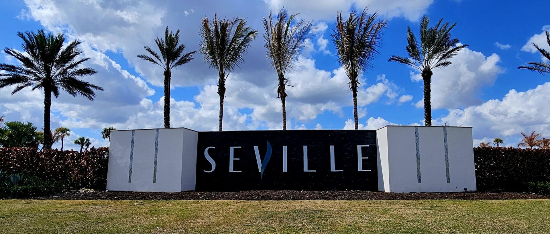 10639 SW Vineyard Drive, Port Saint Lucie, FL 34987 Photo