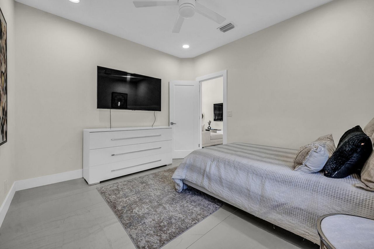 6185 NW 104th Way, Parkland, FL 33076 Photo