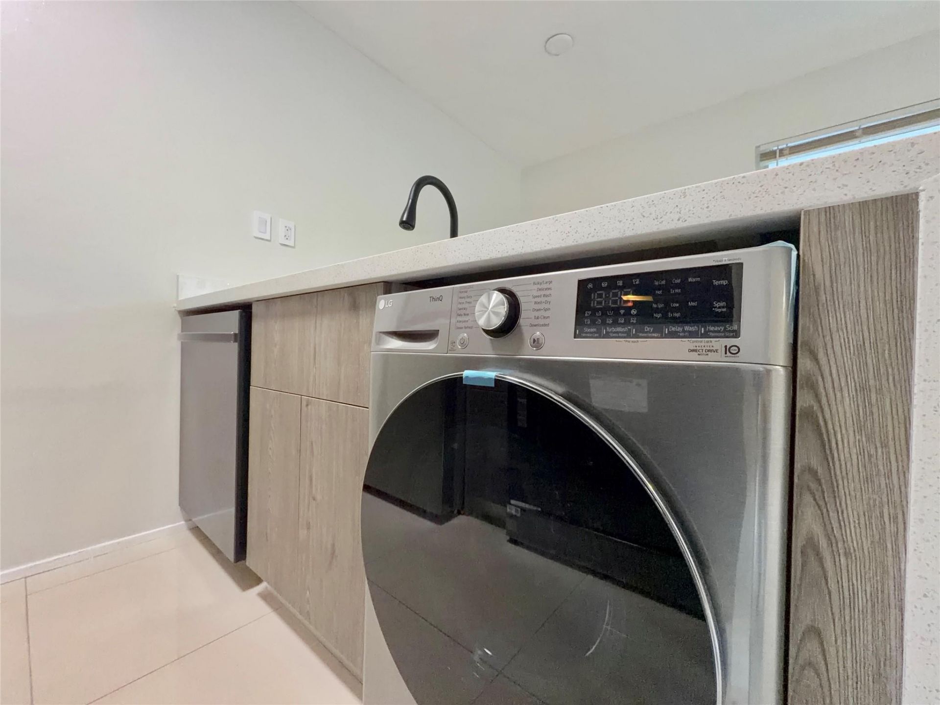 924 NE 17th Terrace, Unit 10, Fort Lauderdale, FL 33304 Photo