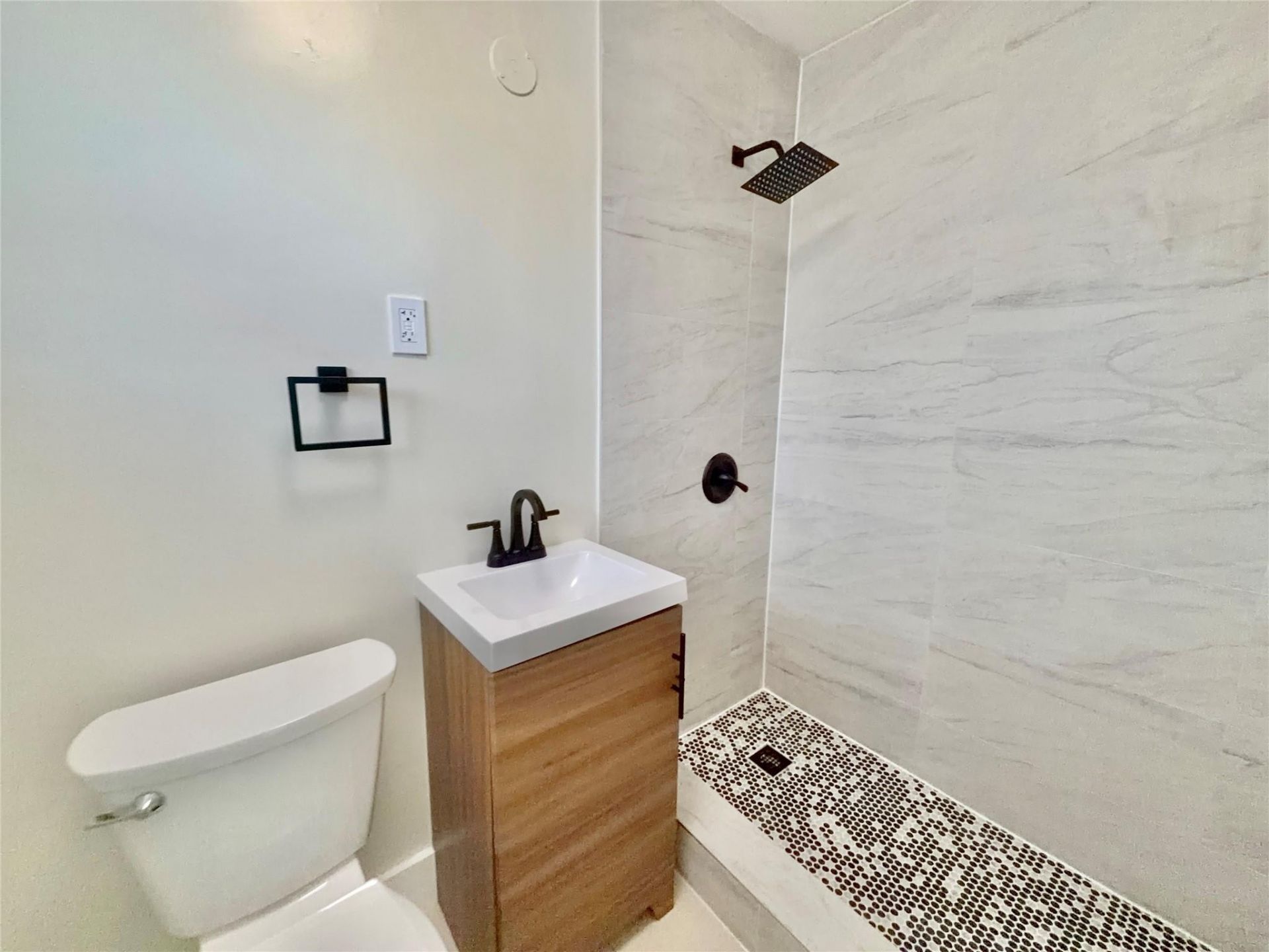 924 NE 17th Terrace, Unit 10, Fort Lauderdale, FL 33304 Photo