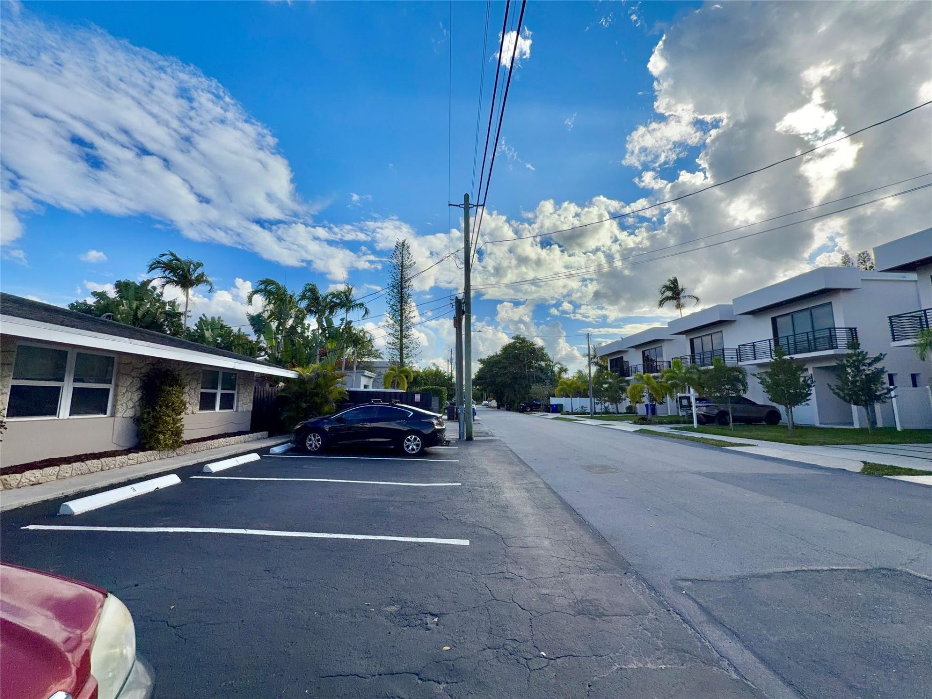 924 NE 17th Terrace, Unit 10, Fort Lauderdale, FL 33304 Photo