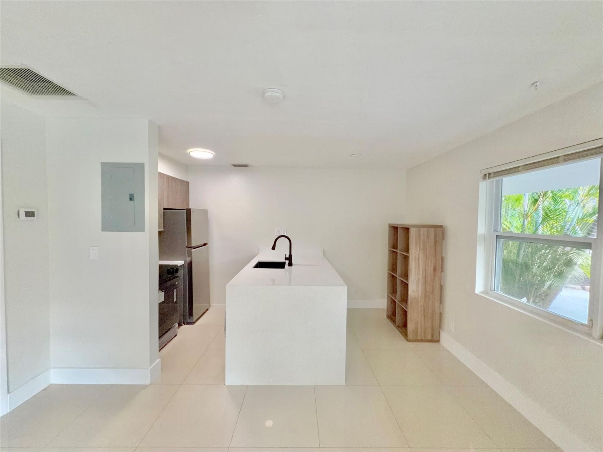 924 NE 17th Terrace, Unit 10, Fort Lauderdale, FL 33304 Photo