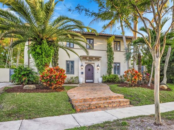 1648 Nocatee Dr, Miami, FL 33133