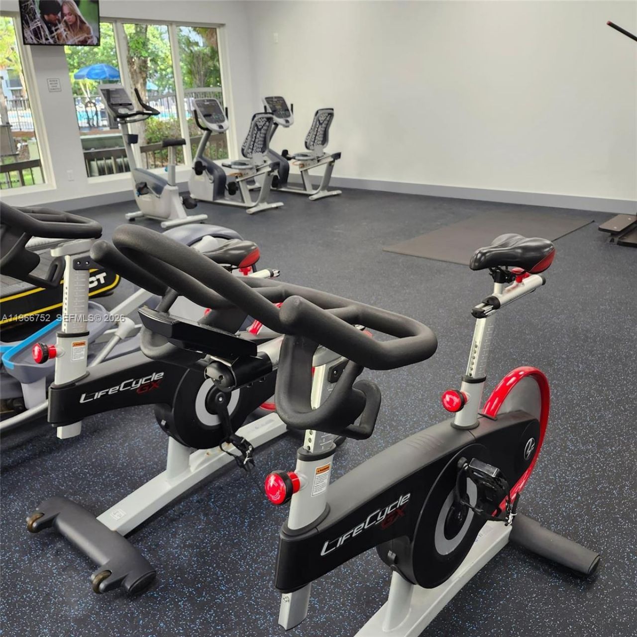 17021 N Bay Rd, Unit 324, Sunny Isles Beach, FL 33160 Photo