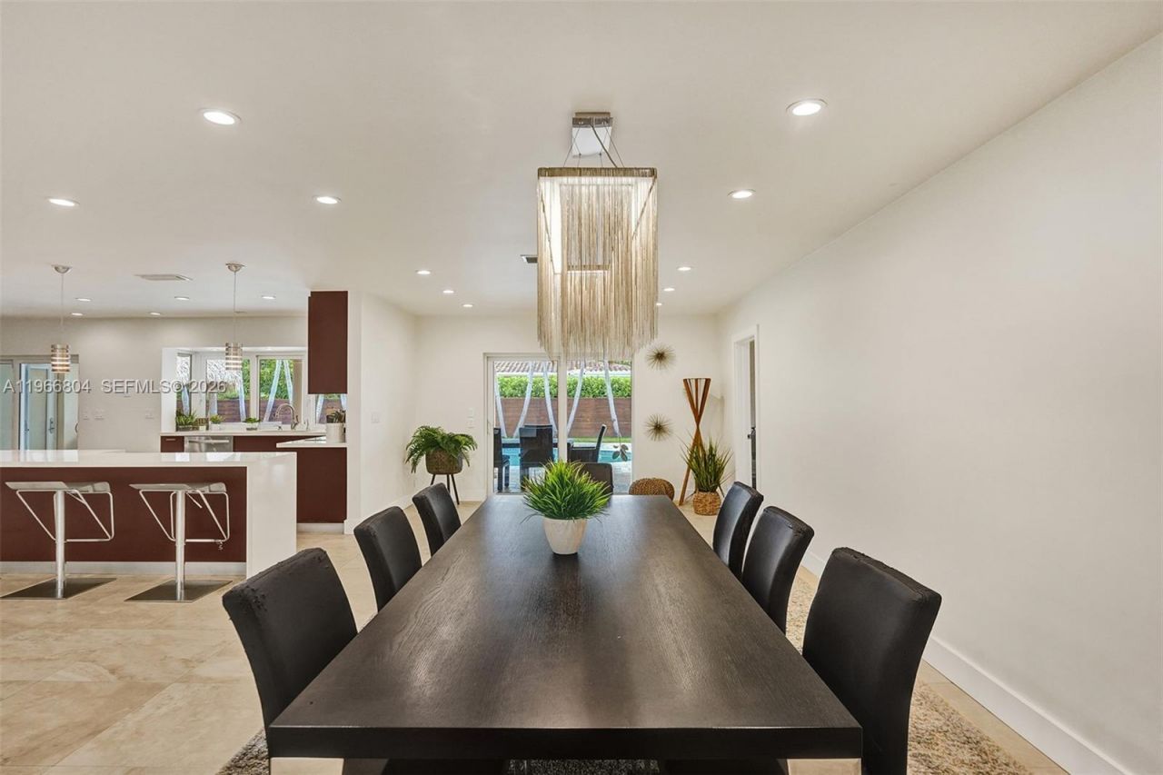 1201 Washington St, Hollywood, FL 33019 Photo