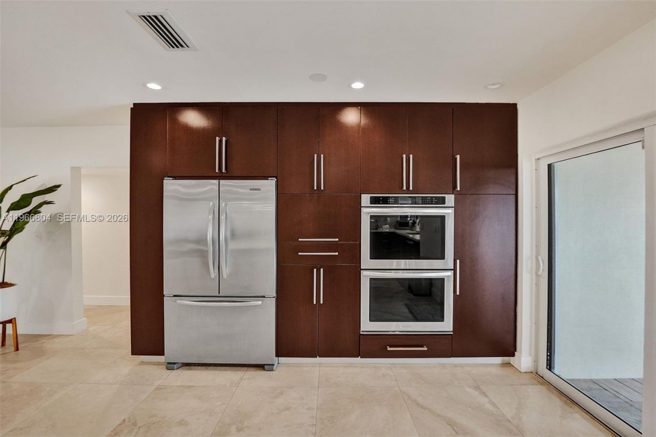 1201 Washington St , Hollywood, FL 33019 Photo