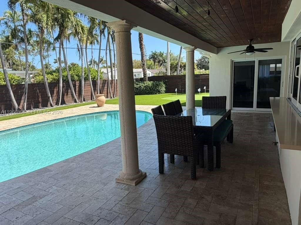 1201 Washington St, Hollywood, FL 33019 Photo