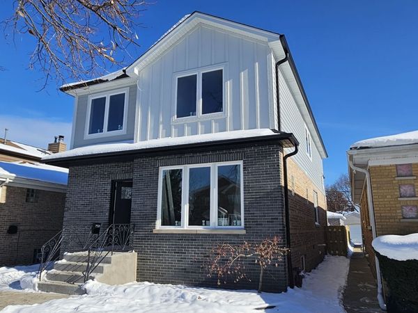 7509 N Oleander Avenue, Chicago, IL 60631