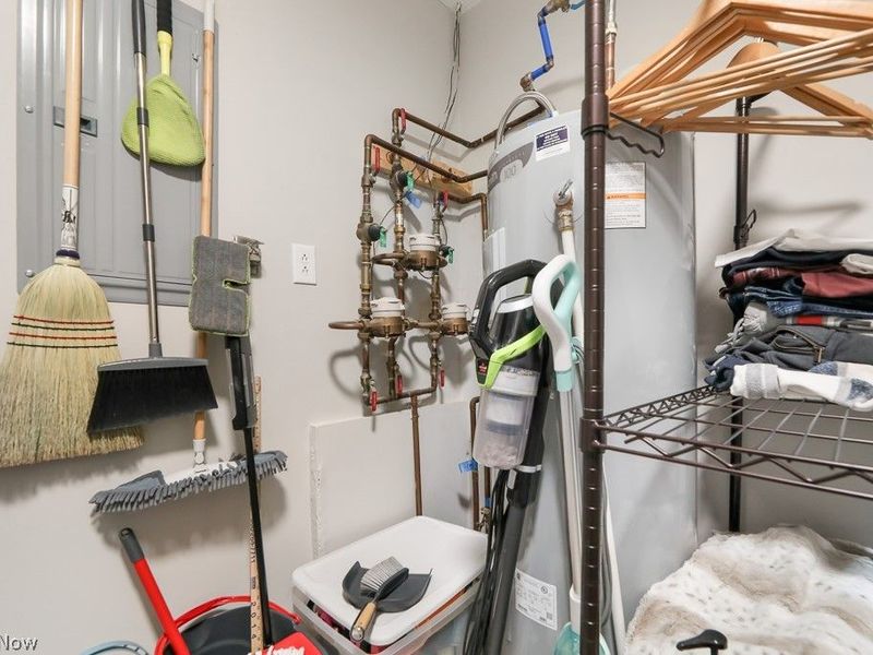 12445 Cleveland Avenue NW, Uniontown, OH 44685 Photo 12