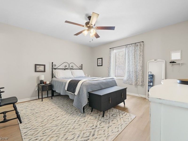 12445 Cleveland Avenue NW, Uniontown, OH 44685 Photo 14