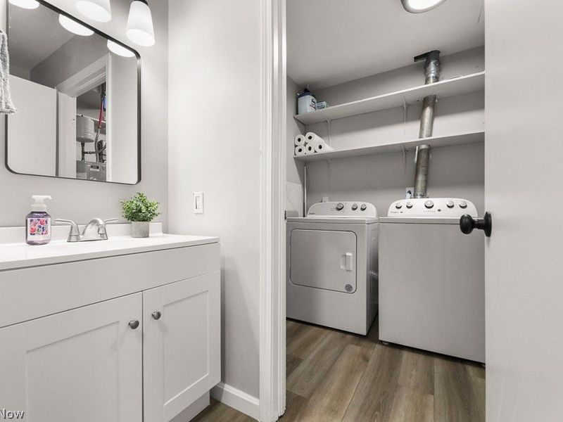 12445 Cleveland Avenue NW, Uniontown, OH 44685 Photo 21