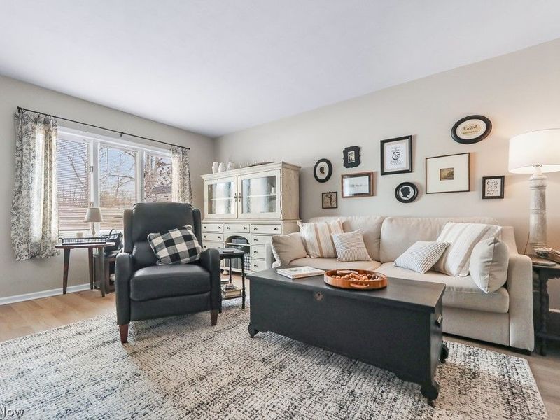 12445 Cleveland Avenue NW, Uniontown, OH 44685 Photo 3