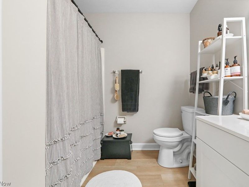 12445 Cleveland Avenue NW, Uniontown, OH 44685 Photo 9