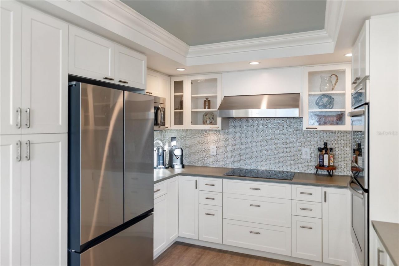 101 Sunset Drive, Unit 402, Sarasota, FL 34236 Photo