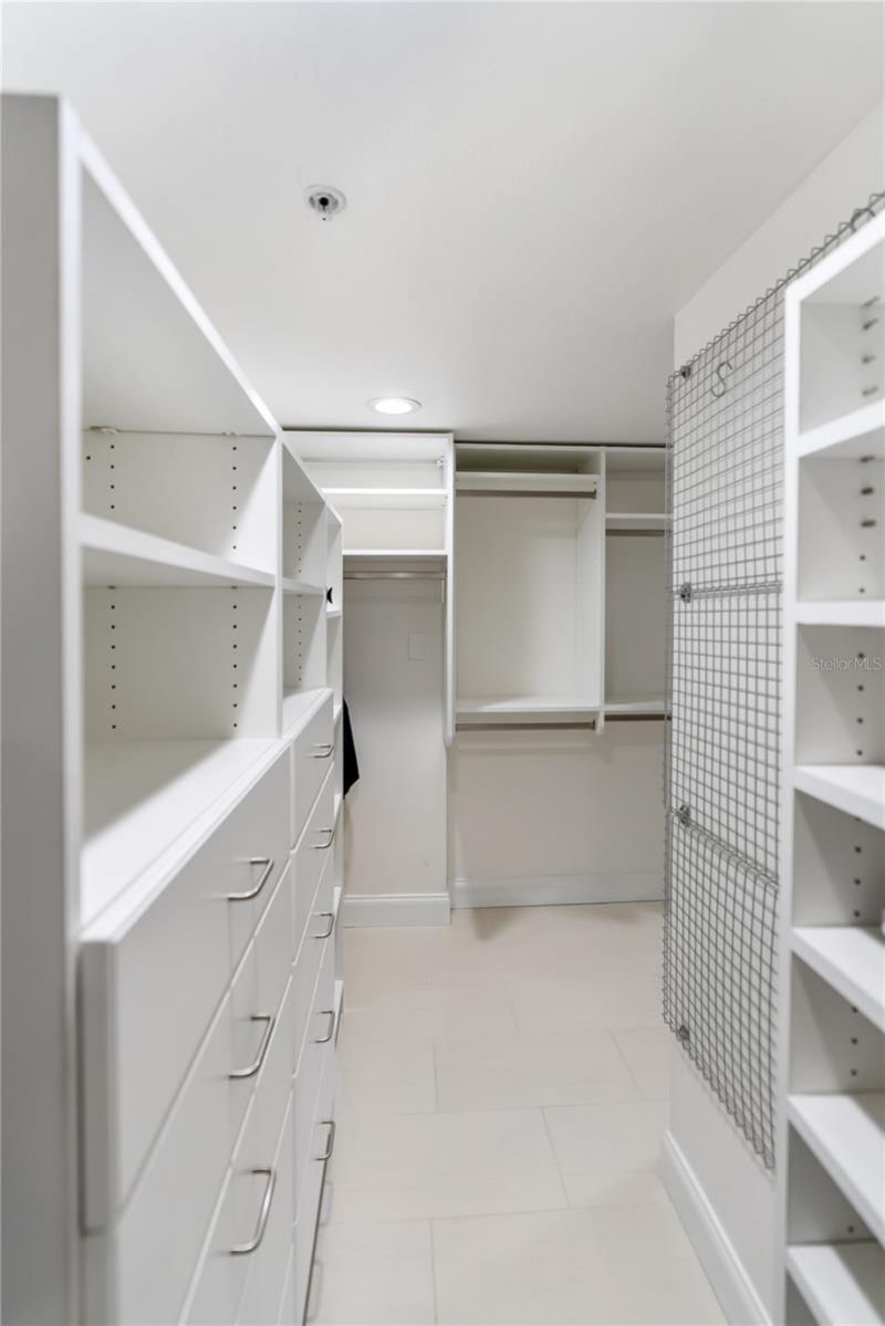 101 Sunset Drive, Unit 402, Sarasota, FL 34236 Photo