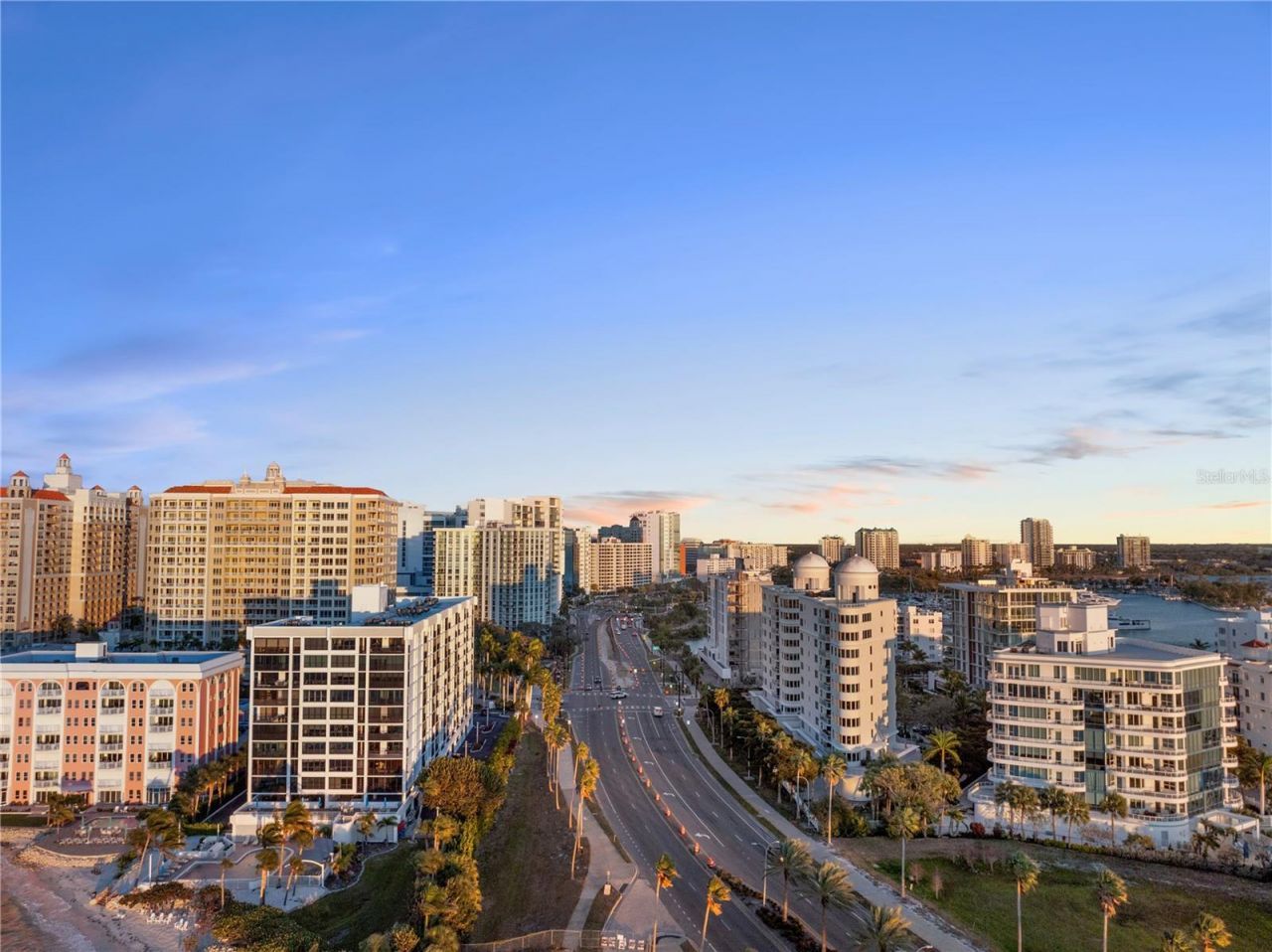 101 Sunset Drive, Unit 402, Sarasota, FL 34236 Photo