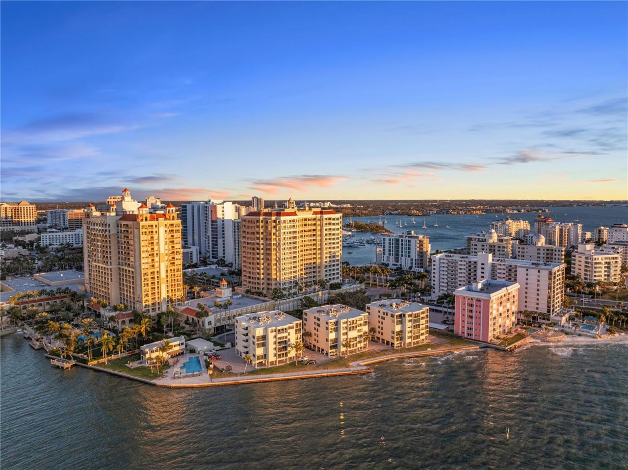 101 Sunset Drive, Unit 402, Sarasota, FL 34236 Photo