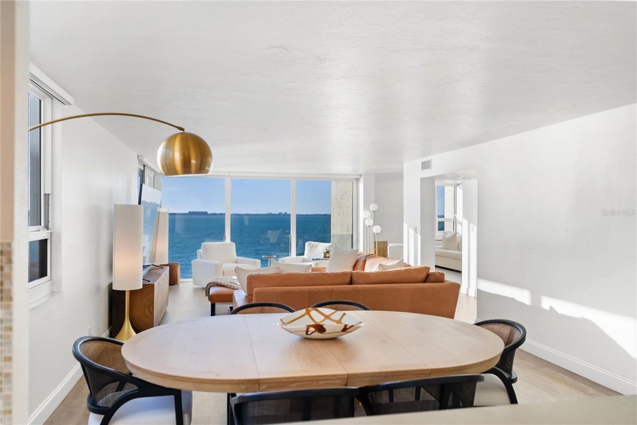 101 Sunset Drive, Unit 402, Sarasota, FL 34236 Photo