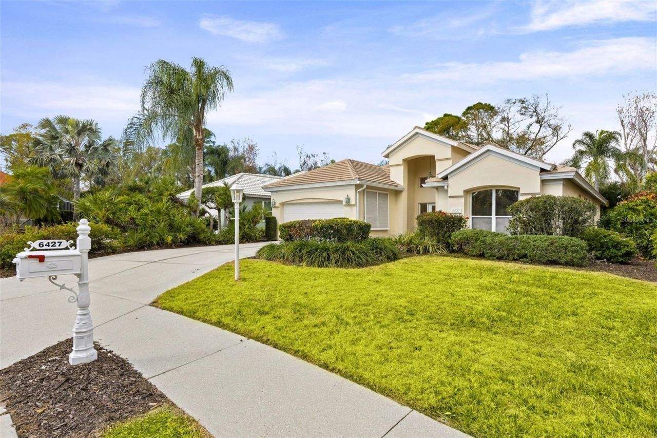6427 Berkshire Place, University Park, FL 34201 Photo