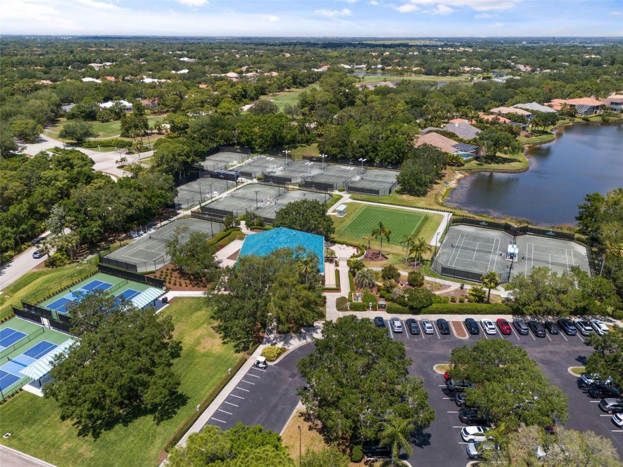 6427 Berkshire Place, University Park, FL 34201 Photo