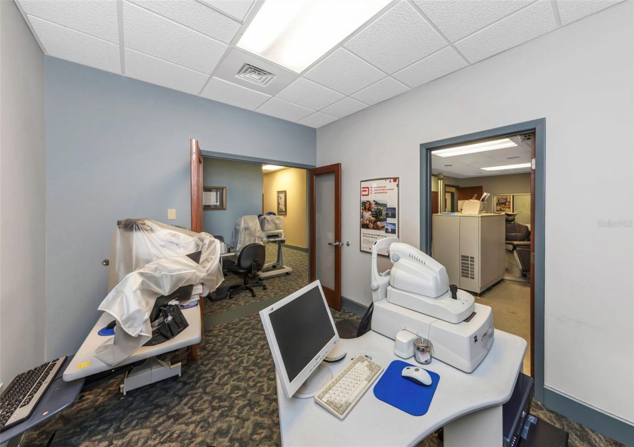 2346 Drew Street, Unit 1F, Clearwater, FL 33765 Photo