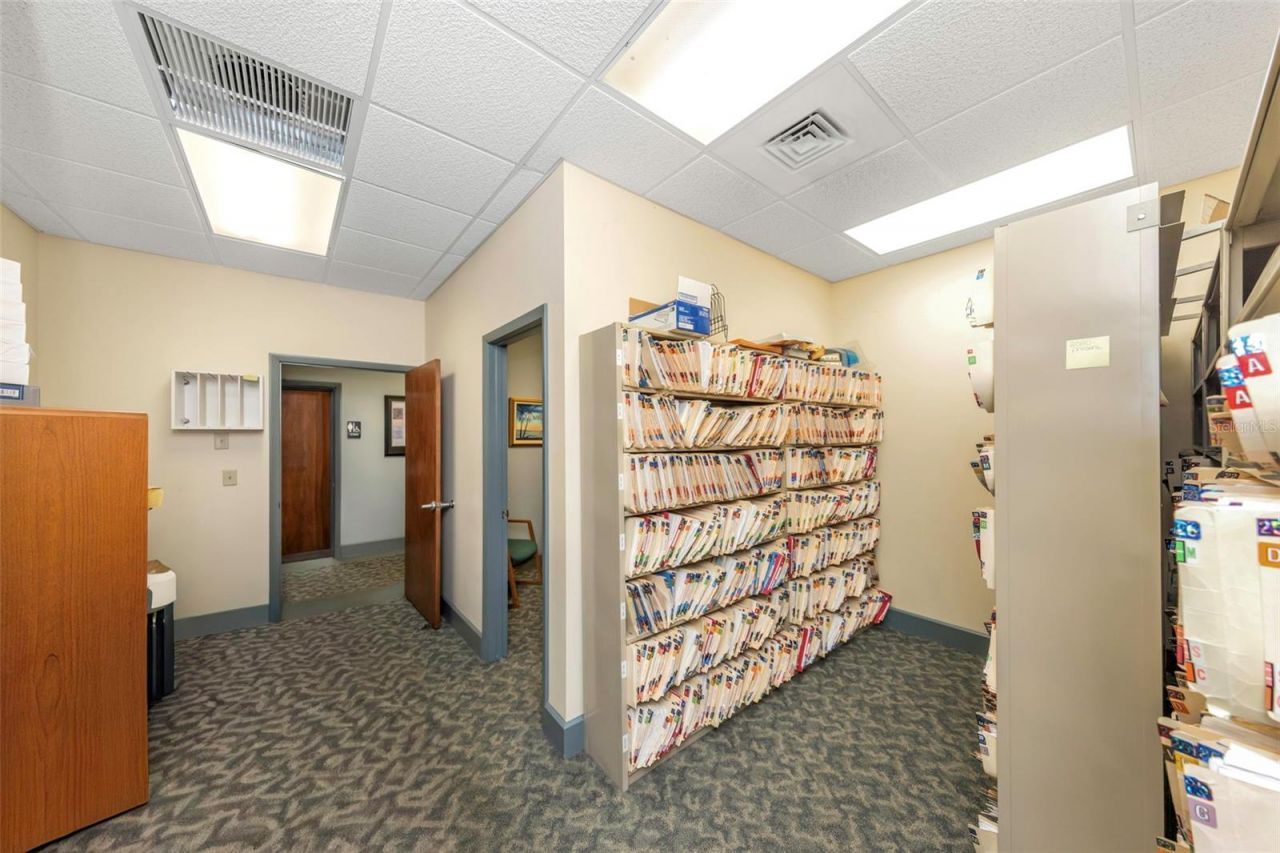 2346 Drew Street, Unit 1F, Clearwater, FL 33765 Photo