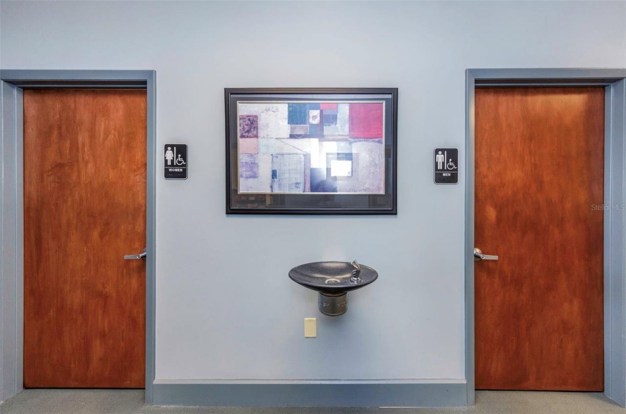 2346 Drew Street, Unit 1F, Clearwater, FL 33765 Photo