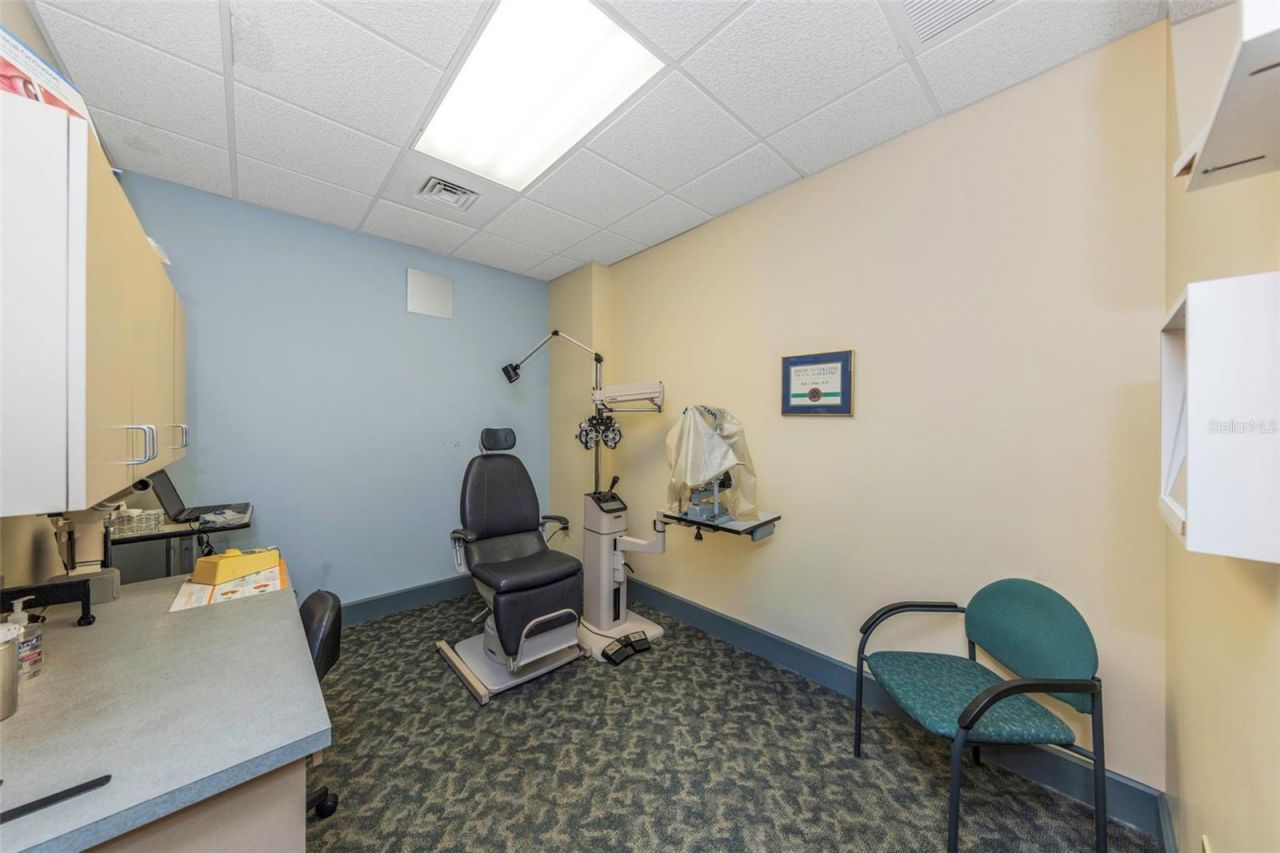 2346 Drew Street, Unit 1F, Clearwater, FL 33765 Photo