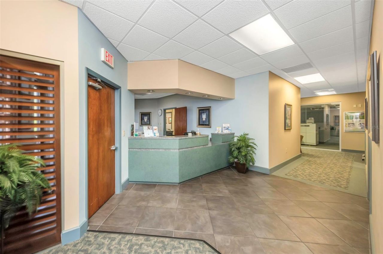 2346 Drew Street, Unit 1F, Clearwater, FL 33765 Photo