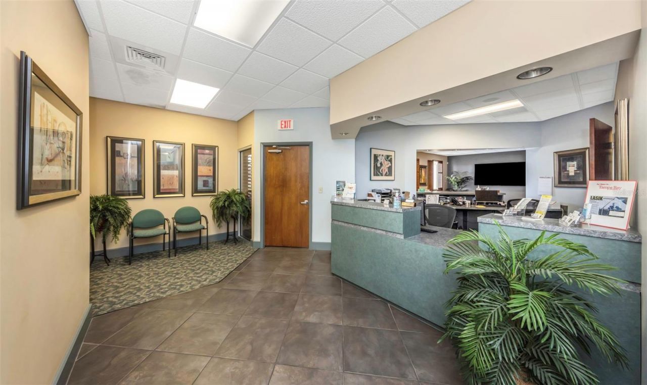 2346 Drew Street, Unit 1F, Clearwater, FL 33765 Photo