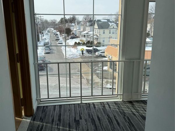 320 Post Avenue , Unit 2G, Westbury, NY 11590