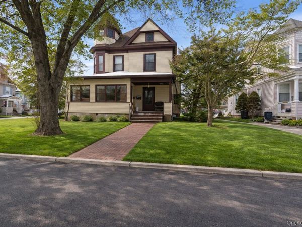 57 Park Avenue, Suffern, NY 10901