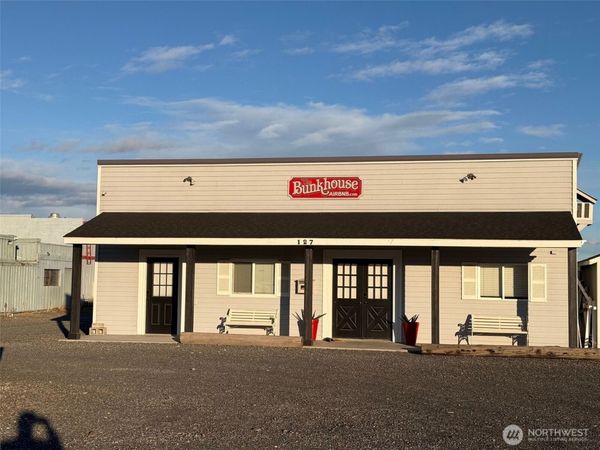 127 Frontier Way SW, Mattawa, WA 99349