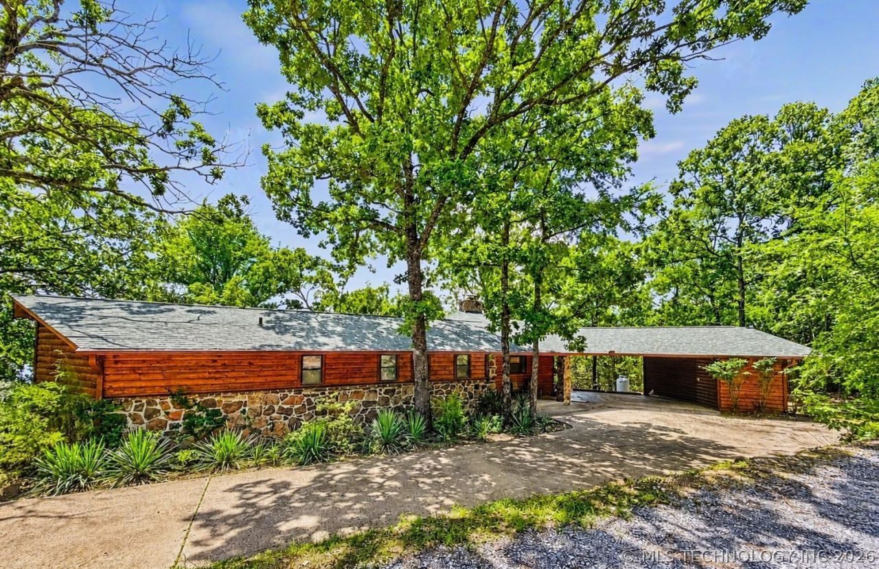 18678 W Sugar Mountain Circle, Park Hill, OK 74451 Main Photo
