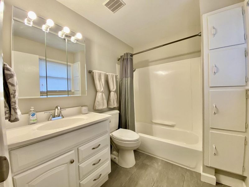 6000 Cobbleskill Court, Centerville, OH 45459 Photo 21