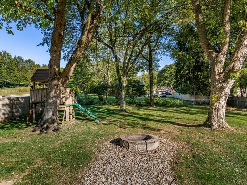 6000 Cobbleskill Court, Centerville, OH 45459 Photo 39