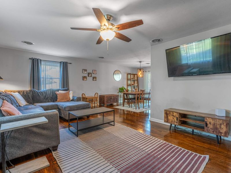 6000 Cobbleskill Court, Centerville, OH 45459 Photo 6