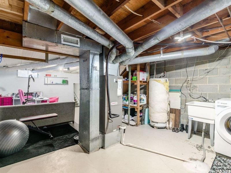 6142 Laurelwood Court, Columbus, OH 43229 Photo 20