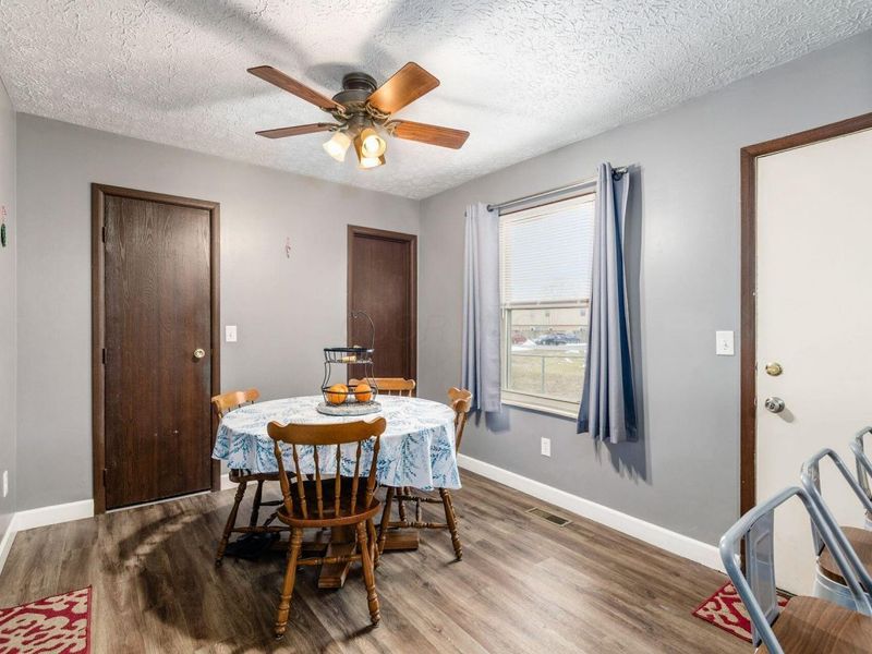 6142 Laurelwood Court, Columbus, OH 43229 Photo 27