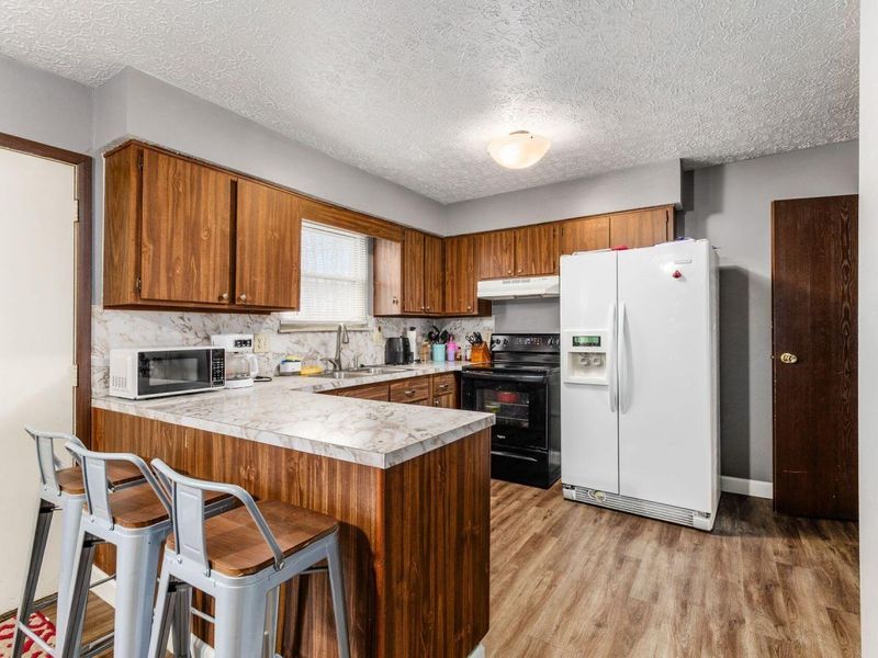 6142 Laurelwood Court, Columbus, OH 43229 Photo 28