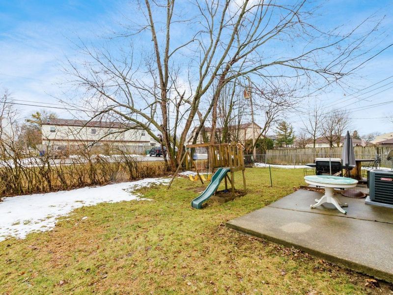 6142 Laurelwood Court, Columbus, OH 43229 Photo 41