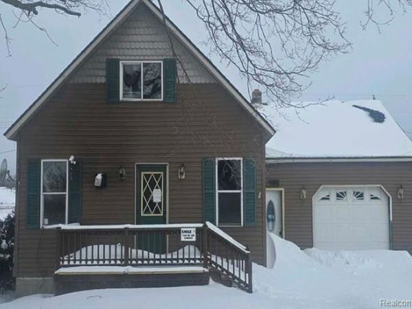 5852 3rd Avenue N, Wells Twp, MI 49894