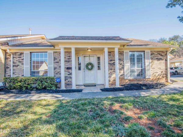 7914 Gleason Drive, Knoxville, TN 37919