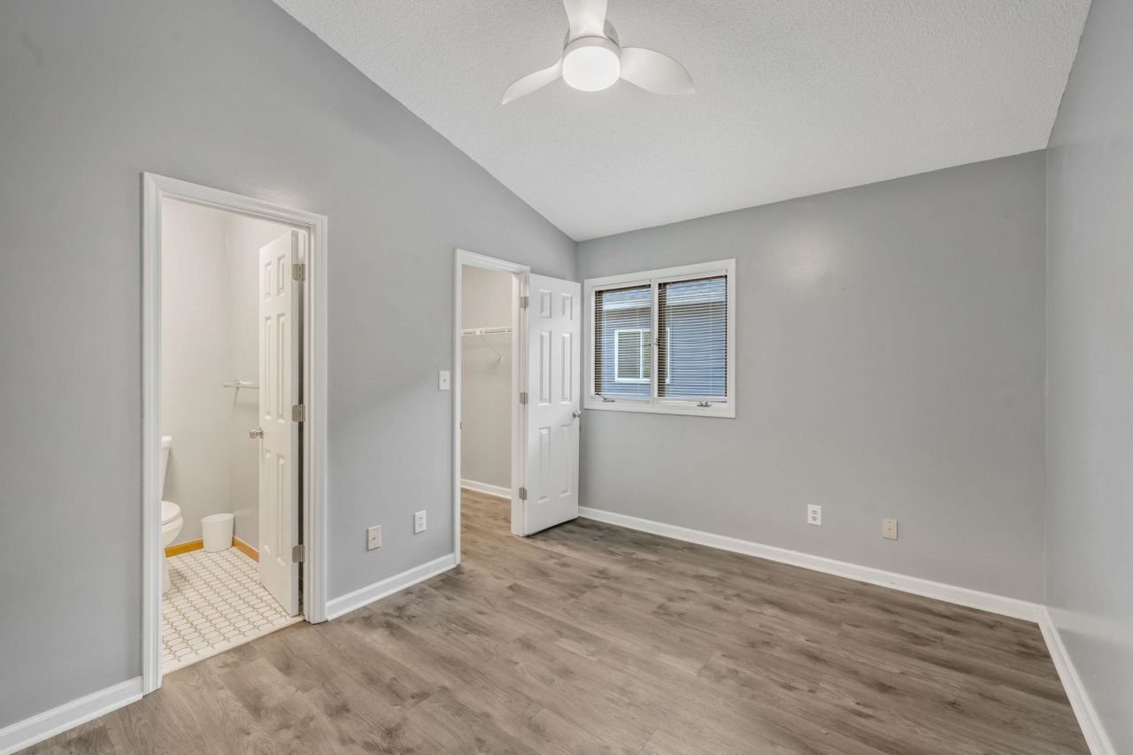 401 10th Ave. S  Photo 21