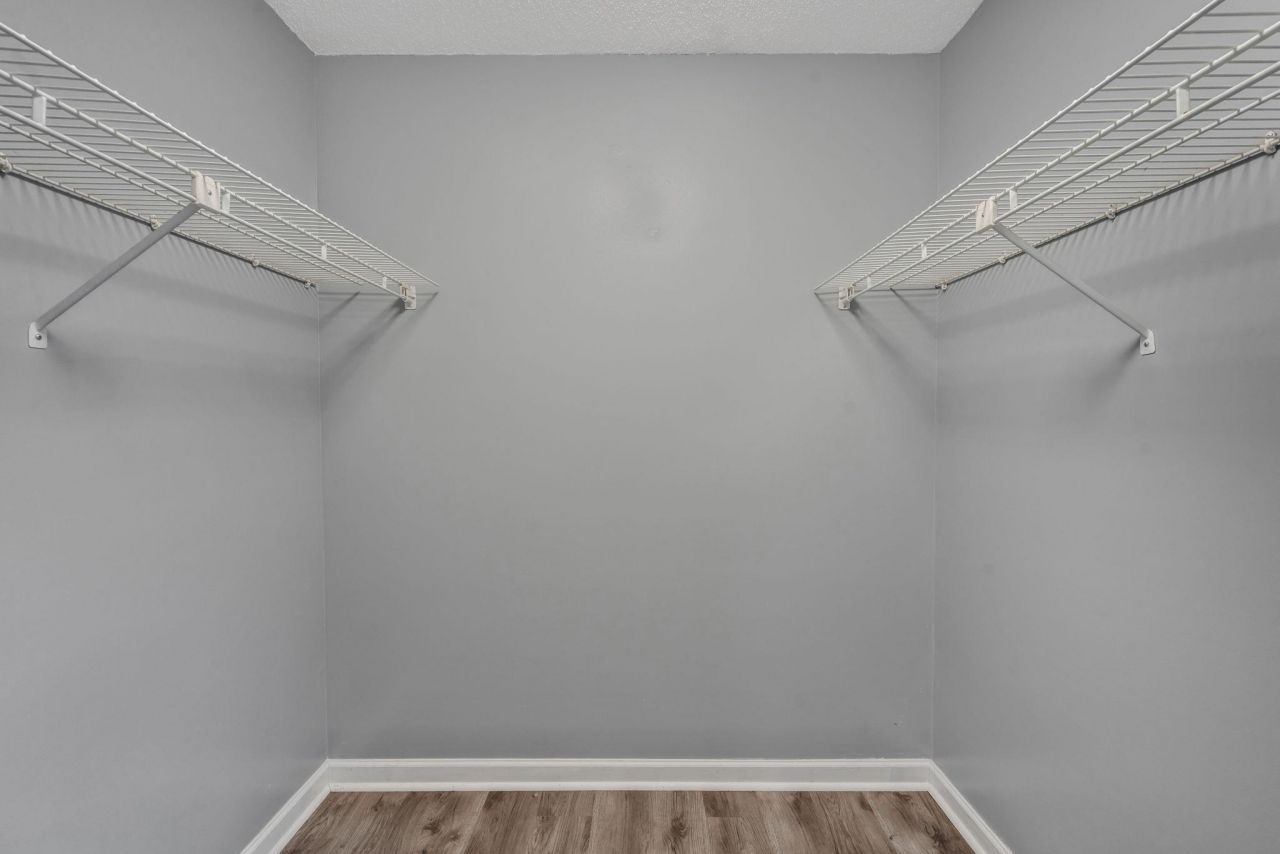 401 10th Ave. S  Photo 29