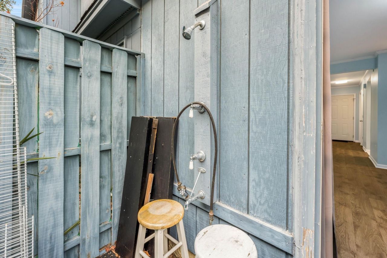 401 10th Ave. S  Photo 38